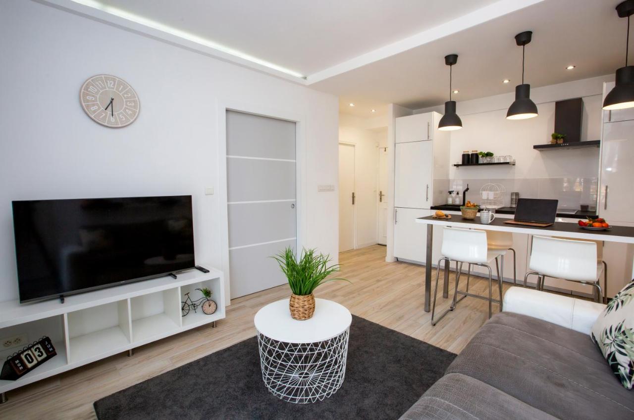 Ferienwohnung Cosy Tropez, La Petite Venise, Port-Grimaud Exterior foto